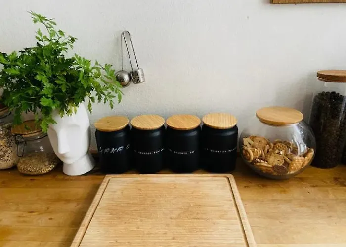 Arthouse ホームステイ *