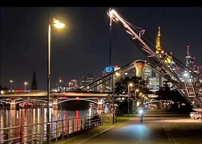 Arthouse ホームステイ フランクフルト